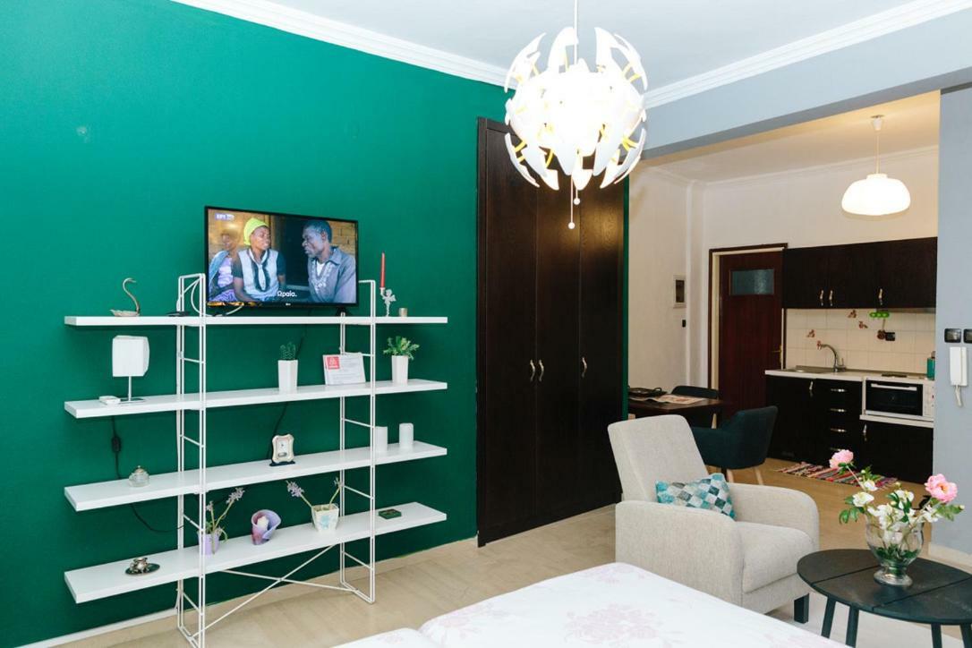 Cosy Downtown Studio - Suite Komotiní Extérieur photo